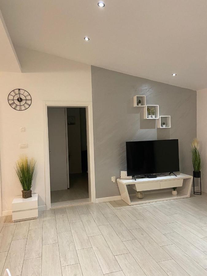 Apartman Mili Baška Voda Extérieur photo