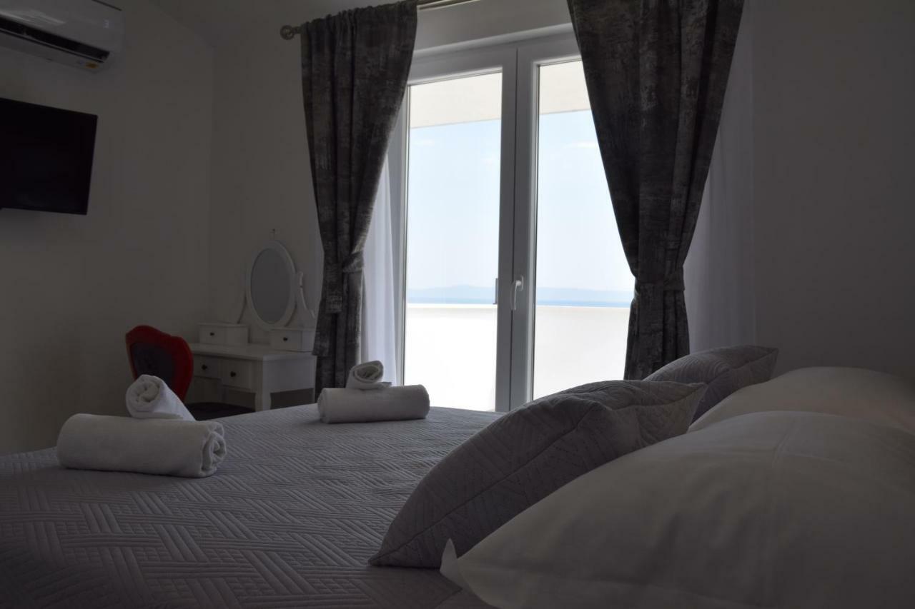 Apartman Mili Baška Voda Extérieur photo